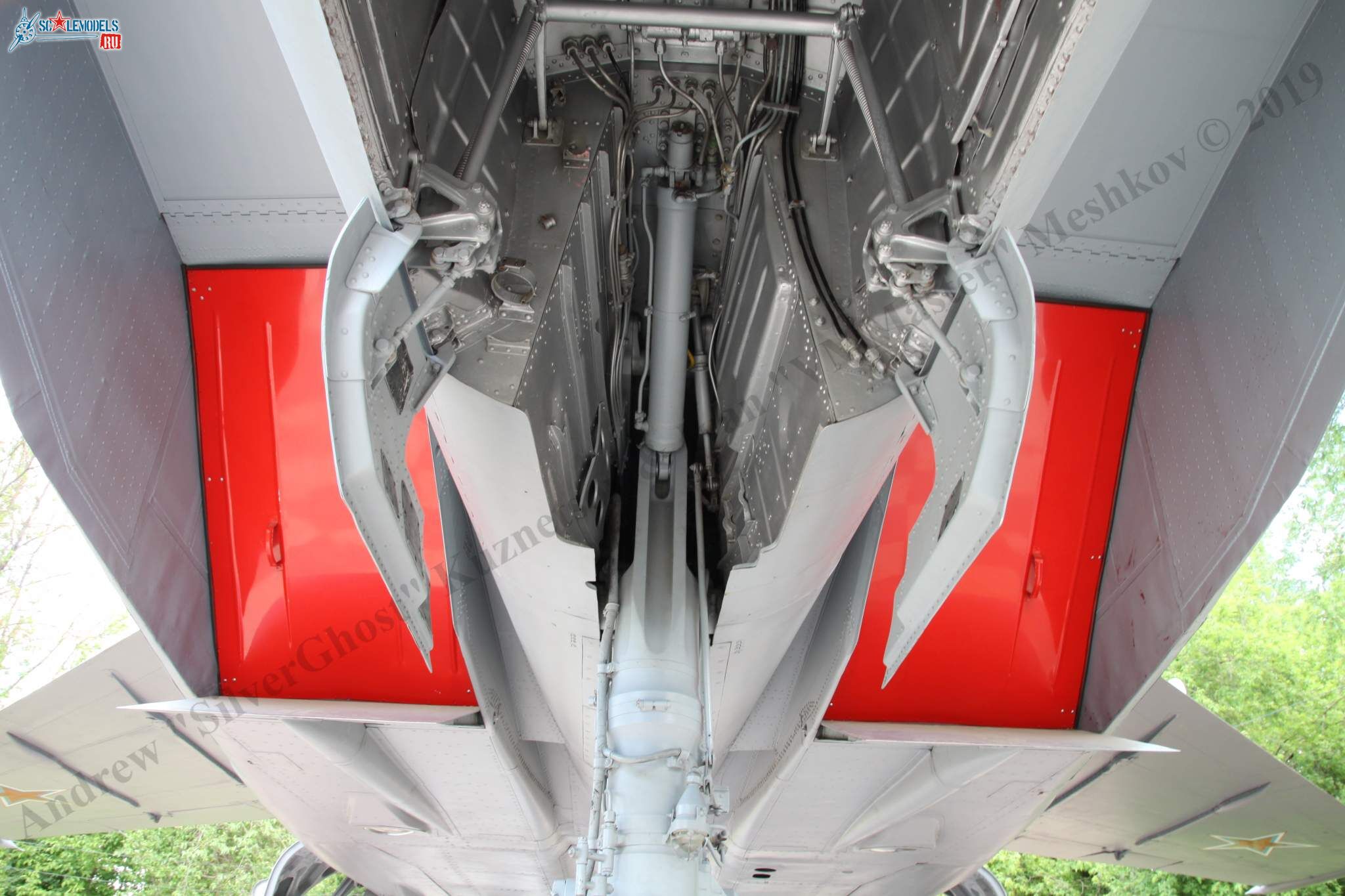 MiG-25RBSh_951.jpg