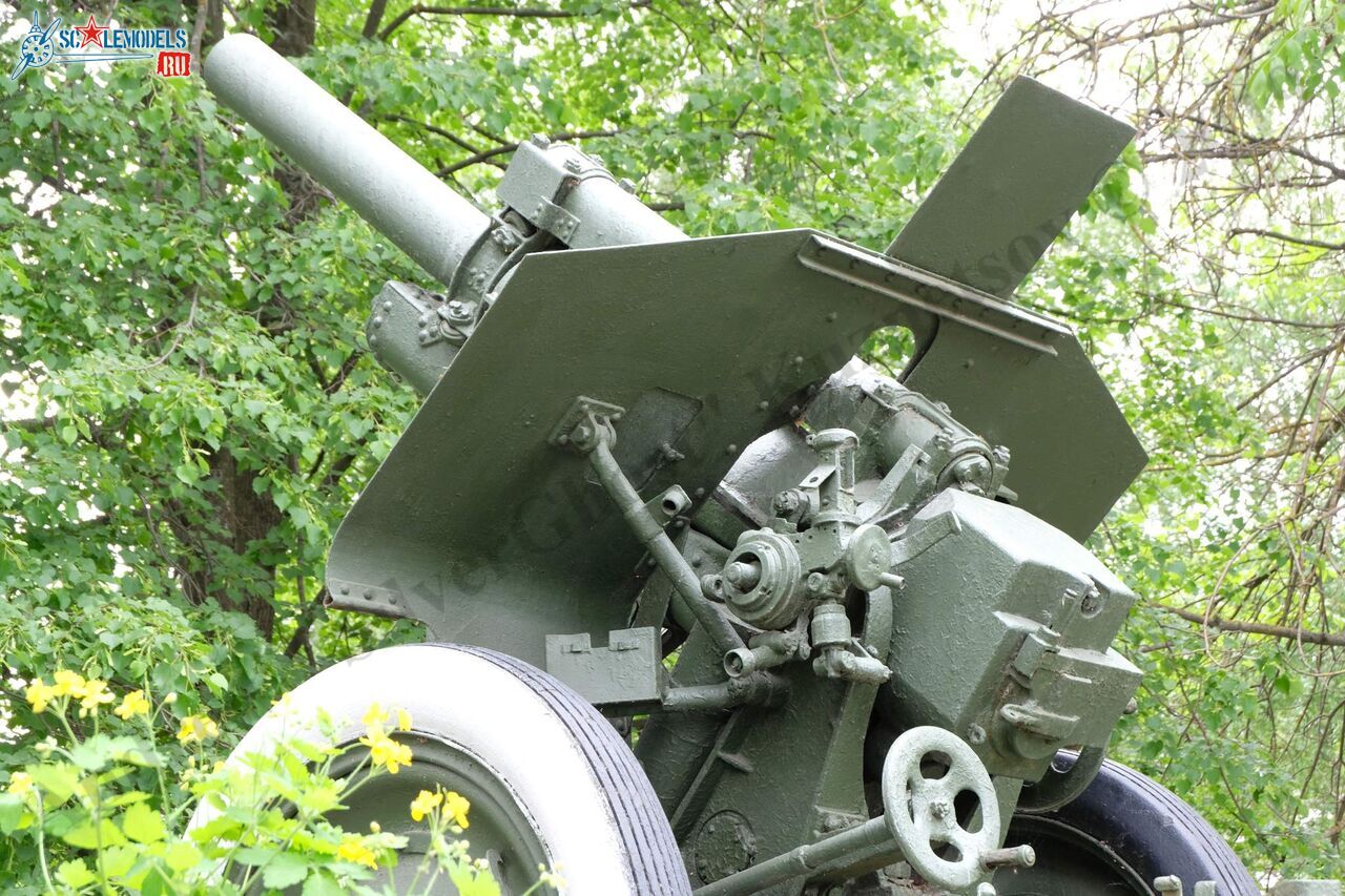 122-mm_M-30_M1938_110.jpg