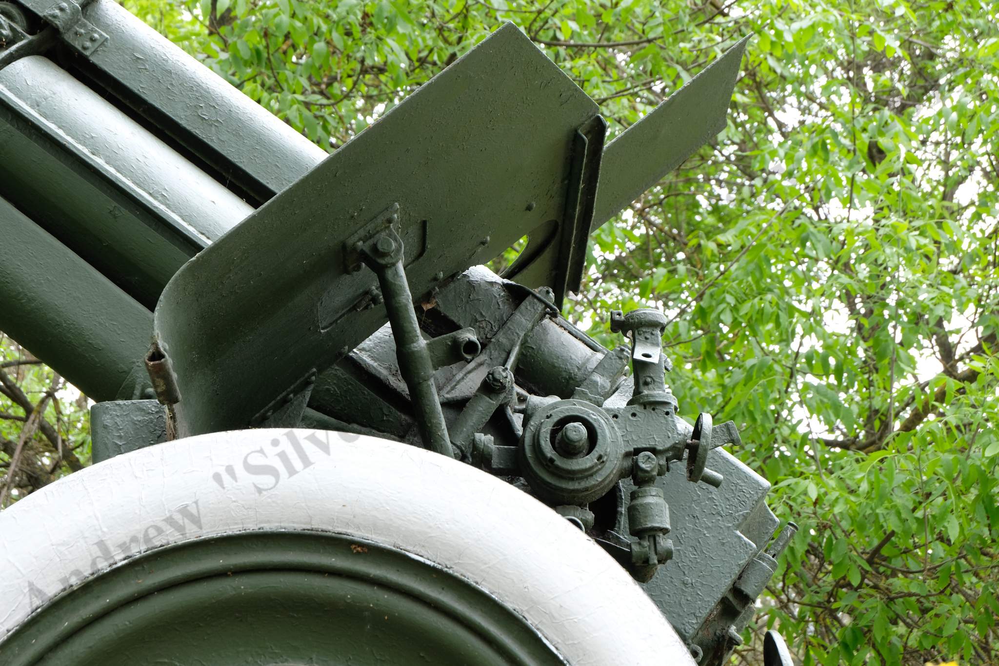 122-mm_M-30_M1938_122.jpg