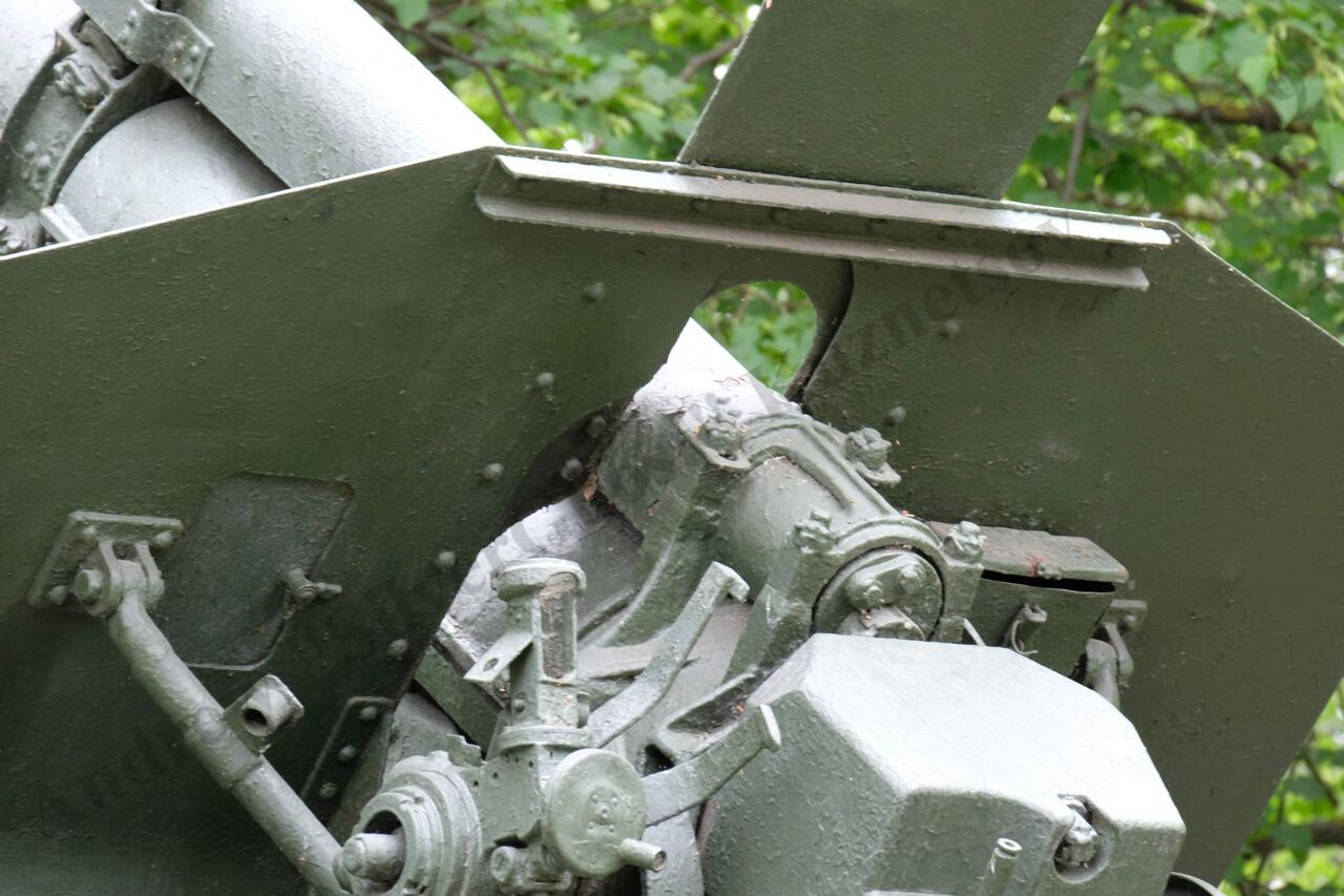 122-mm_M-30_M1938_155.jpg