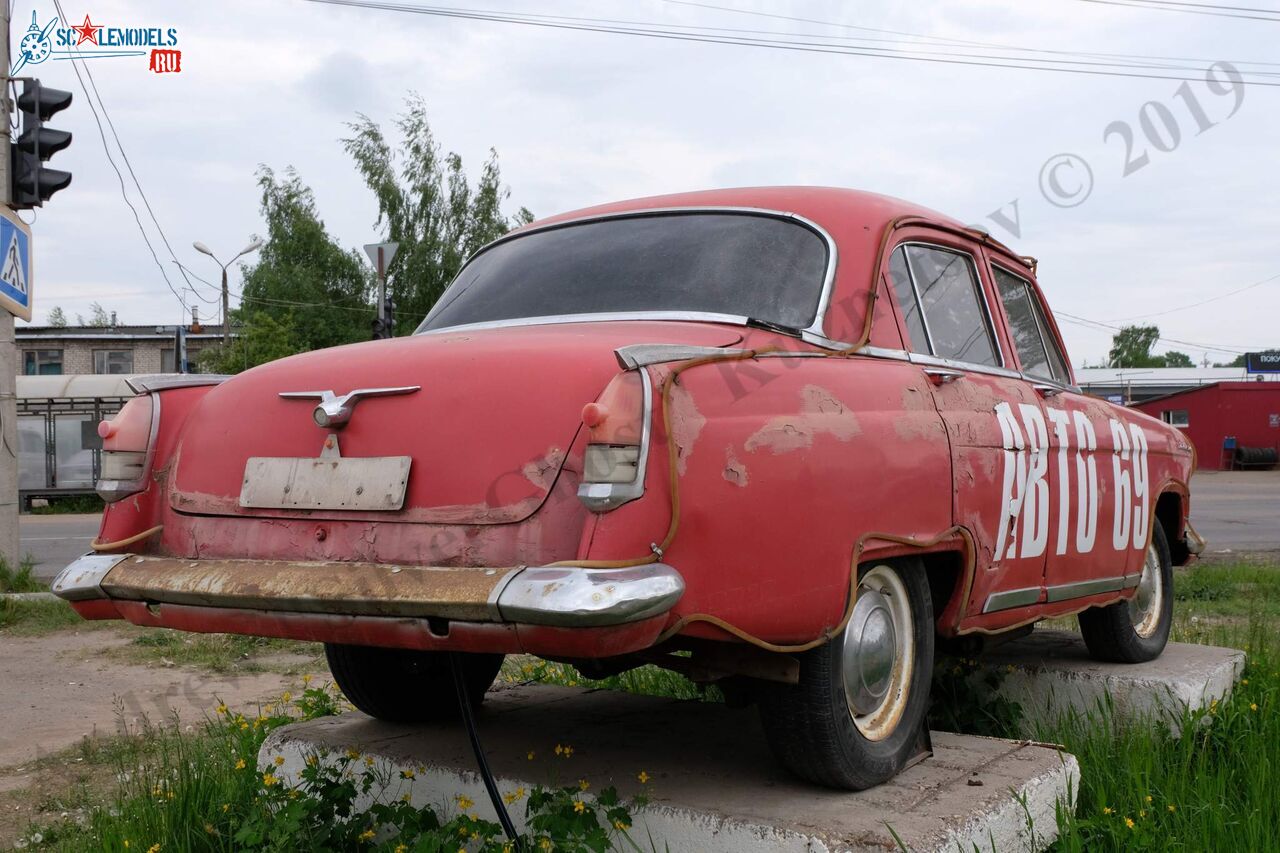 GAZ-21_27.jpg