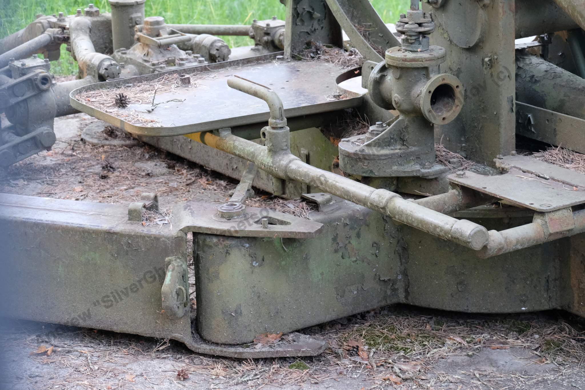 40mm_Bofors_L60_125.jpg