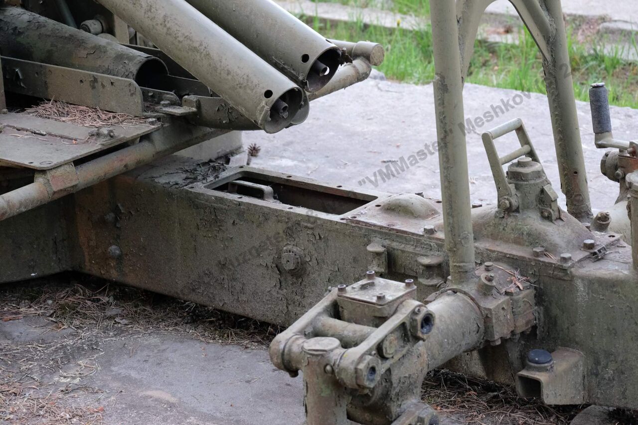 40mm_Bofors_L60_127.jpg