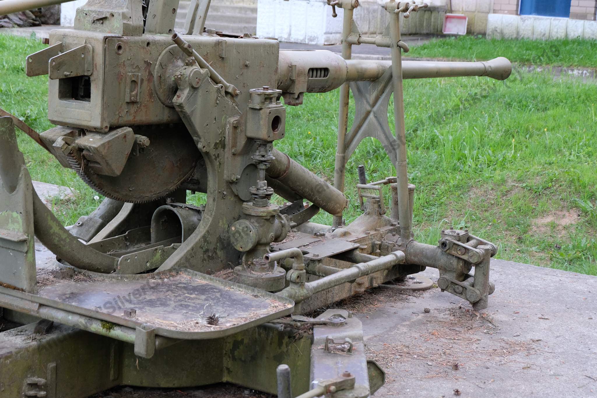 40mm_Bofors_L60_38.jpg