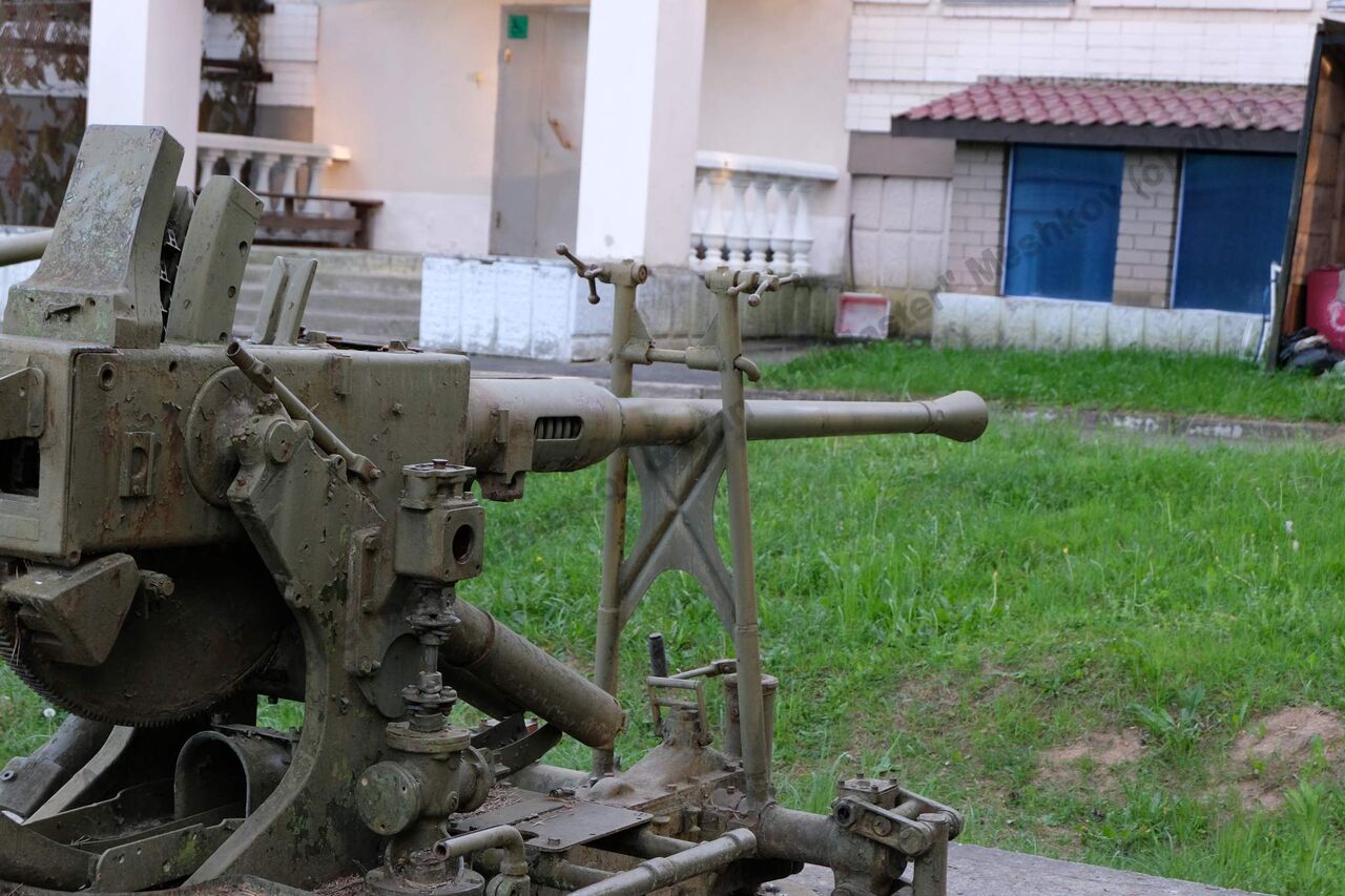 40mm_Bofors_L60_39.jpg