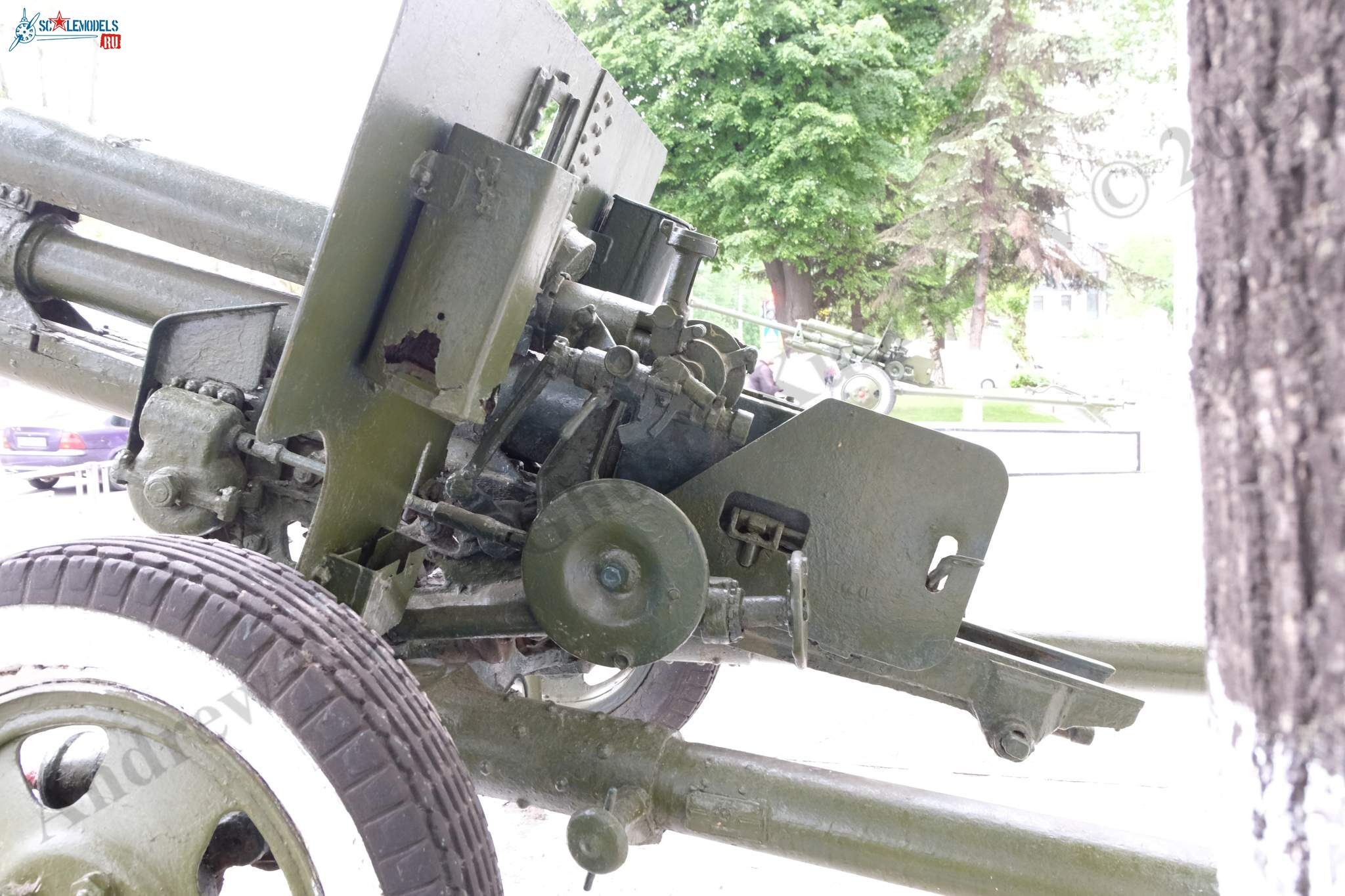 ZiS-3_80.jpg