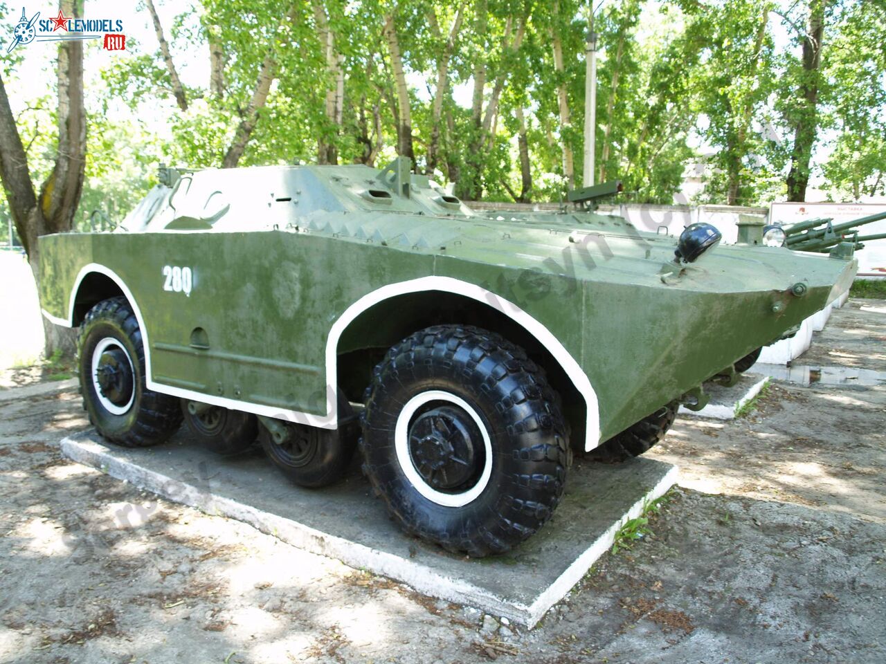 BRDM-1_Belogorsk_1.jpg