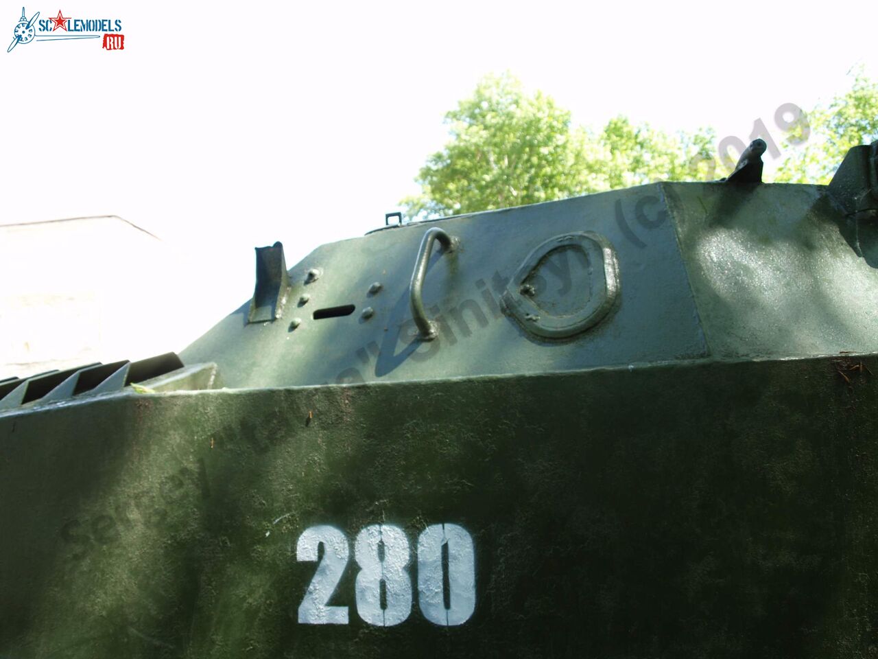 BTR-40_Belogorsk_6.jpg