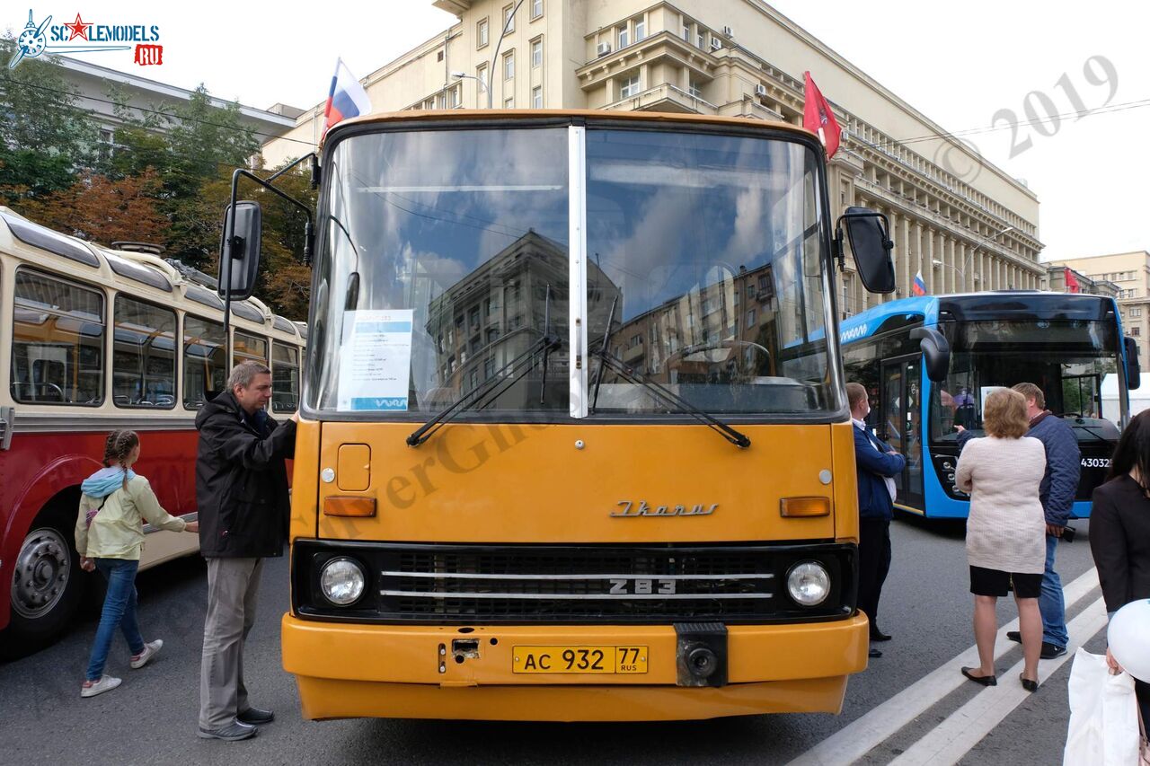 Ikarus-283_12.jpg