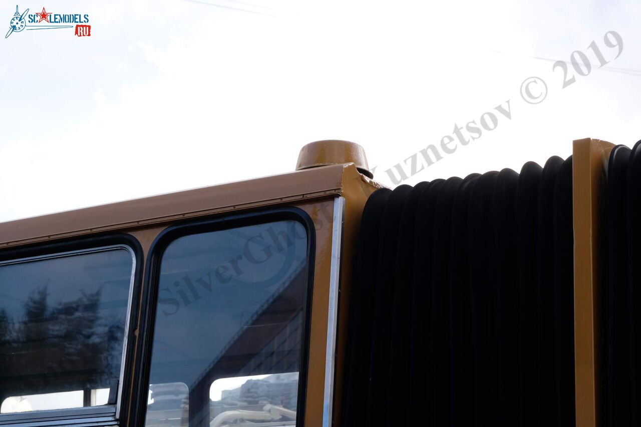 Ikarus-283_230.jpg