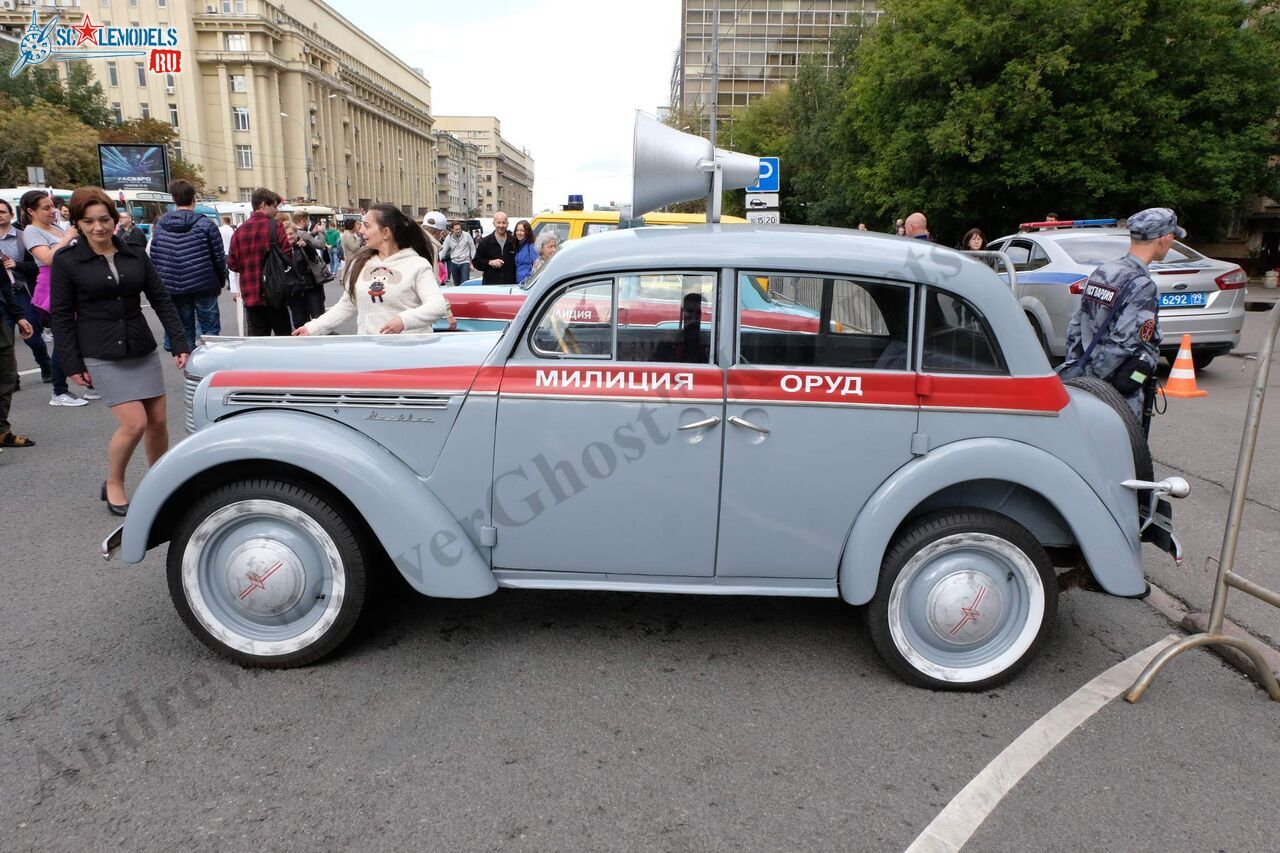 Moskvich-400_1.jpg