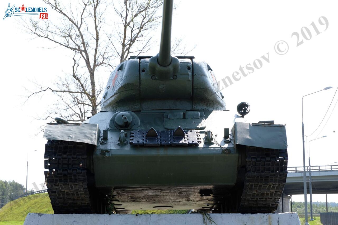 T-34-85_Tver_13.jpg