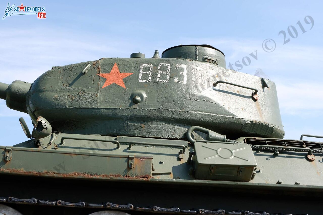 T-34-85_Tver_26.jpg