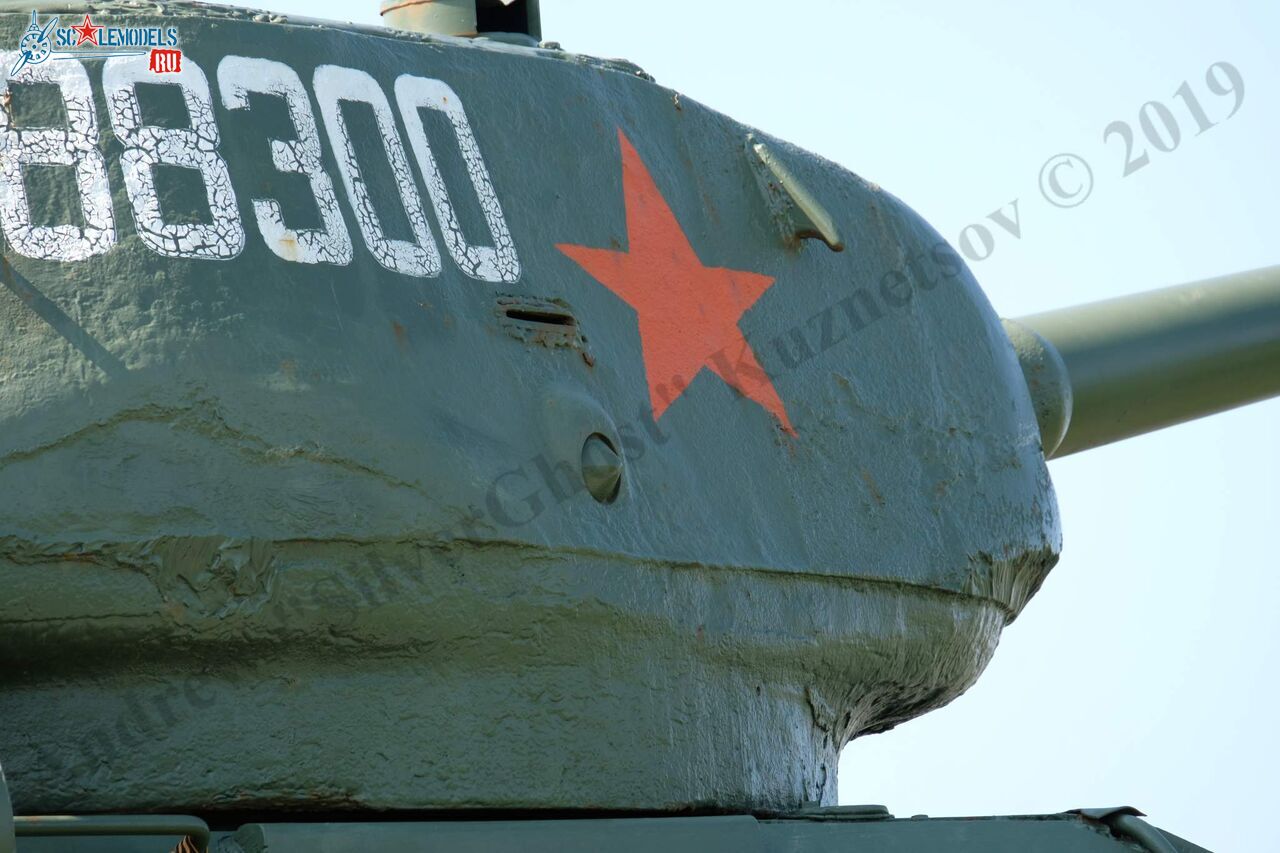 T-34-85_Tver_86.jpg