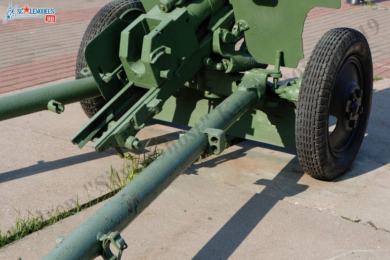 76-mm_ZiS-3_19.jpg