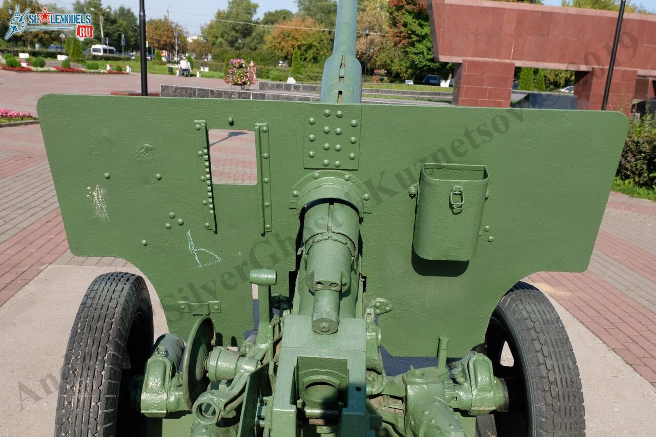 76-mm_ZiS-3_51.jpg