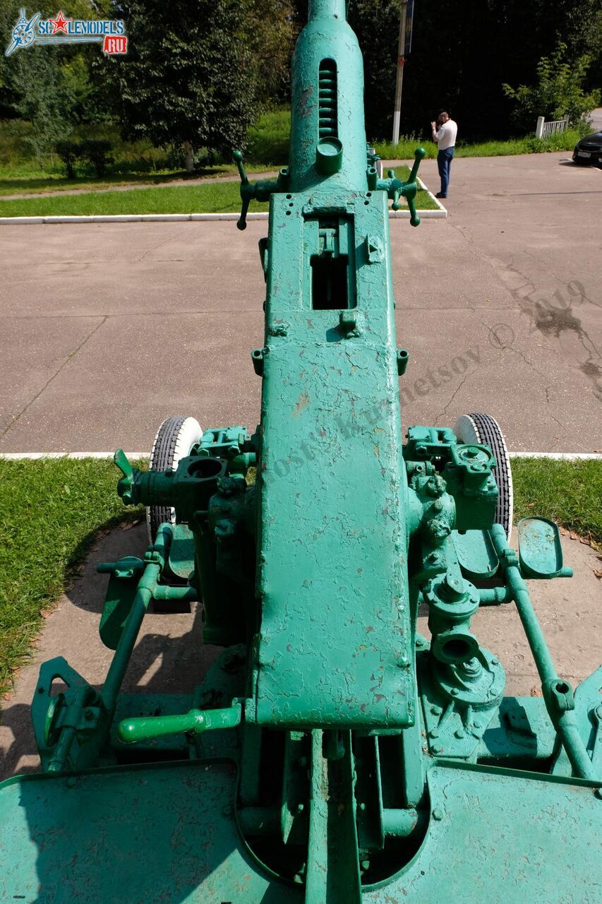 85-mm_52-K_AA-gun_70.jpg