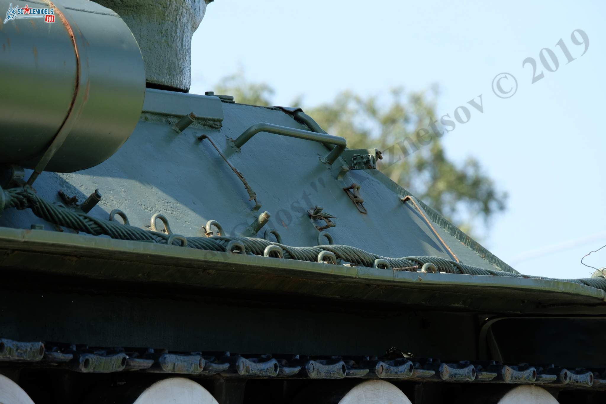 T-34-85_Tver_75.jpg