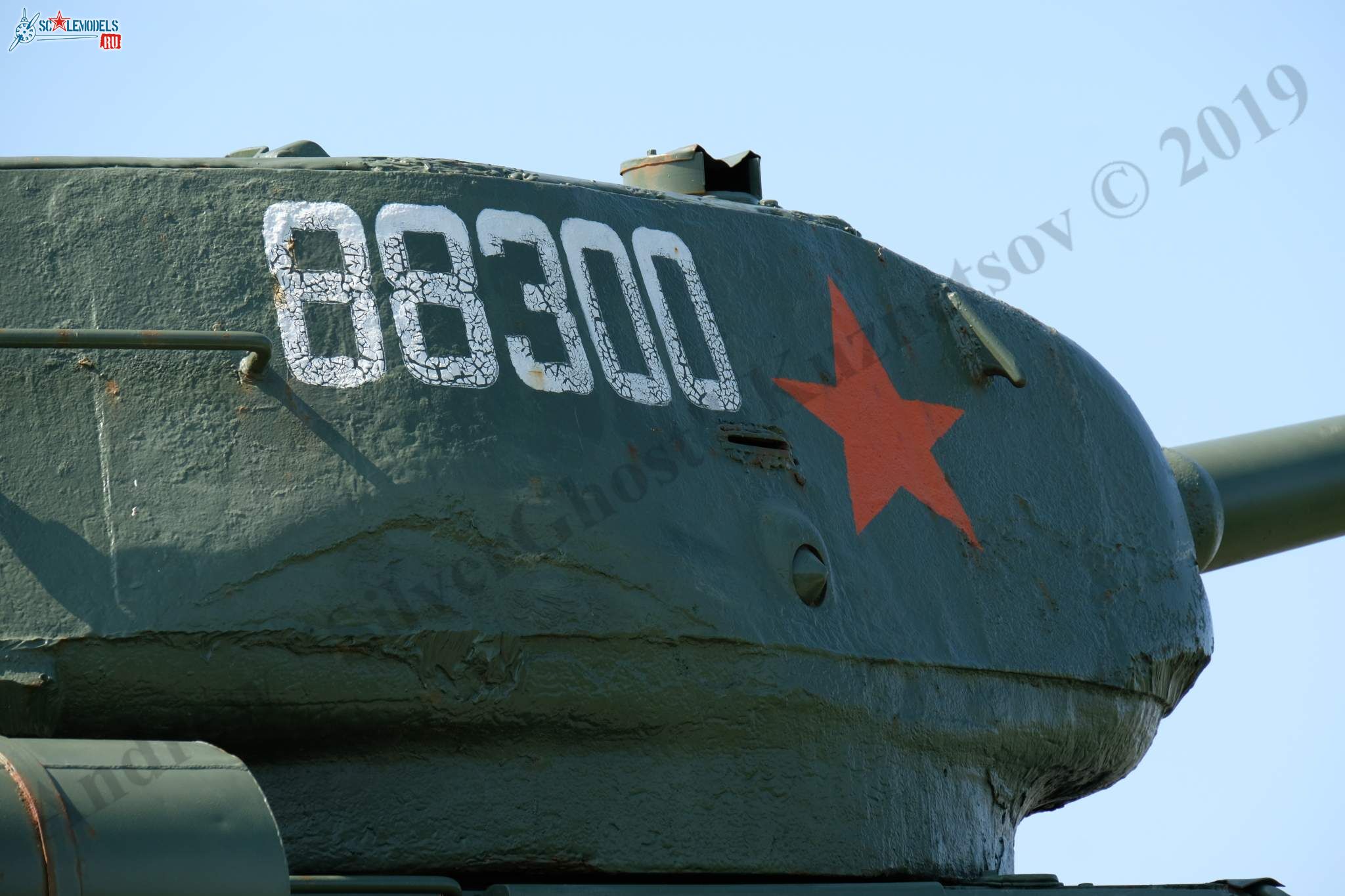 T-34-85_Tver_85.jpg