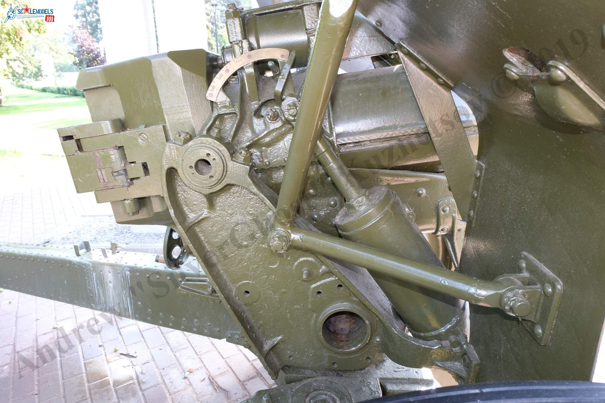 122-mm_M-30_149.jpg