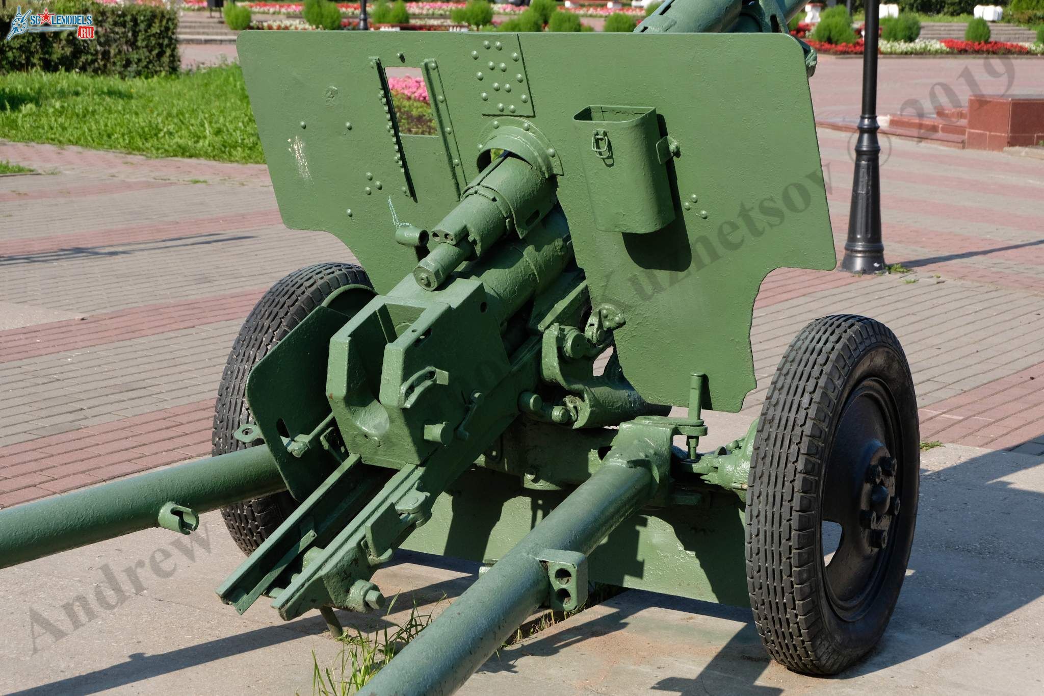 76-mm_ZiS-3_15.jpg