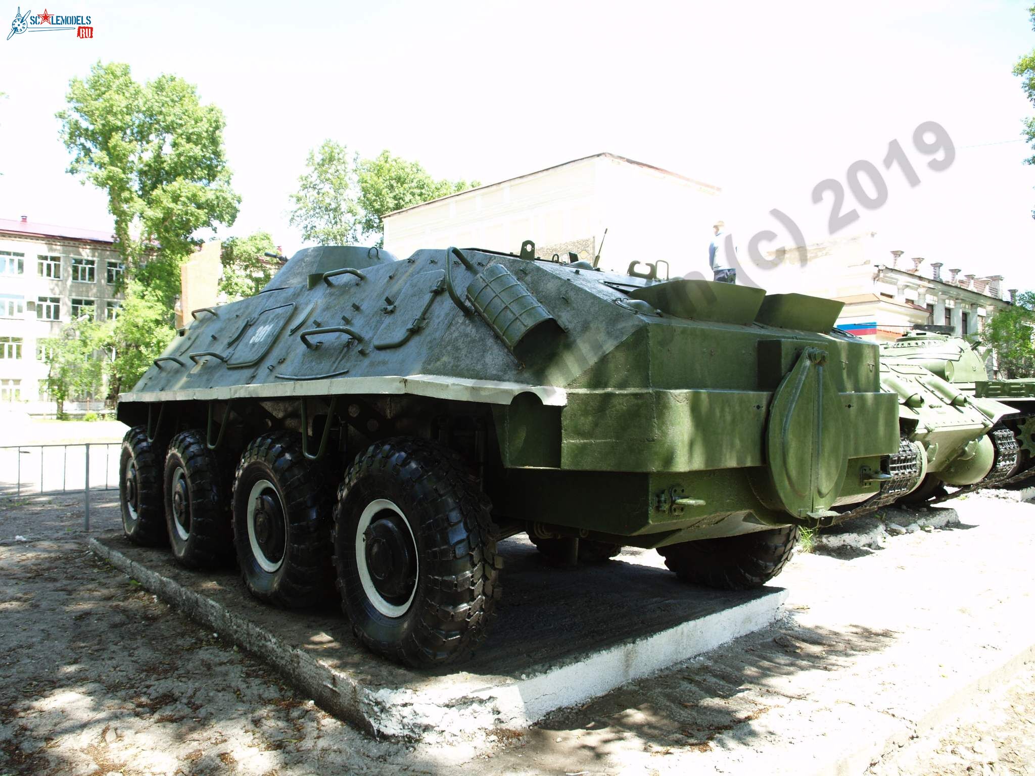 BTR-60_Belogorsk_95.jpg