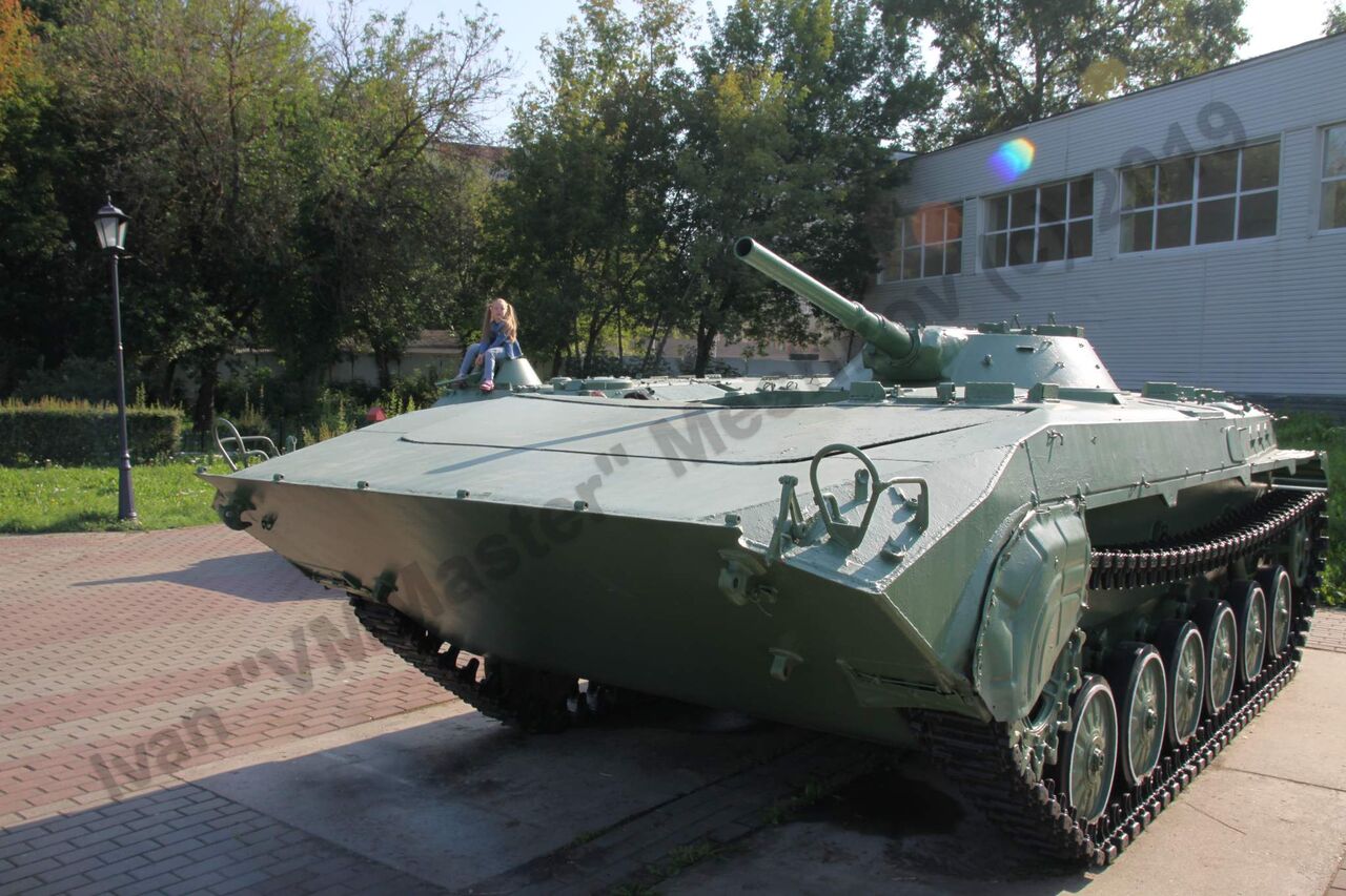 BMP-1_Tver_3.jpg