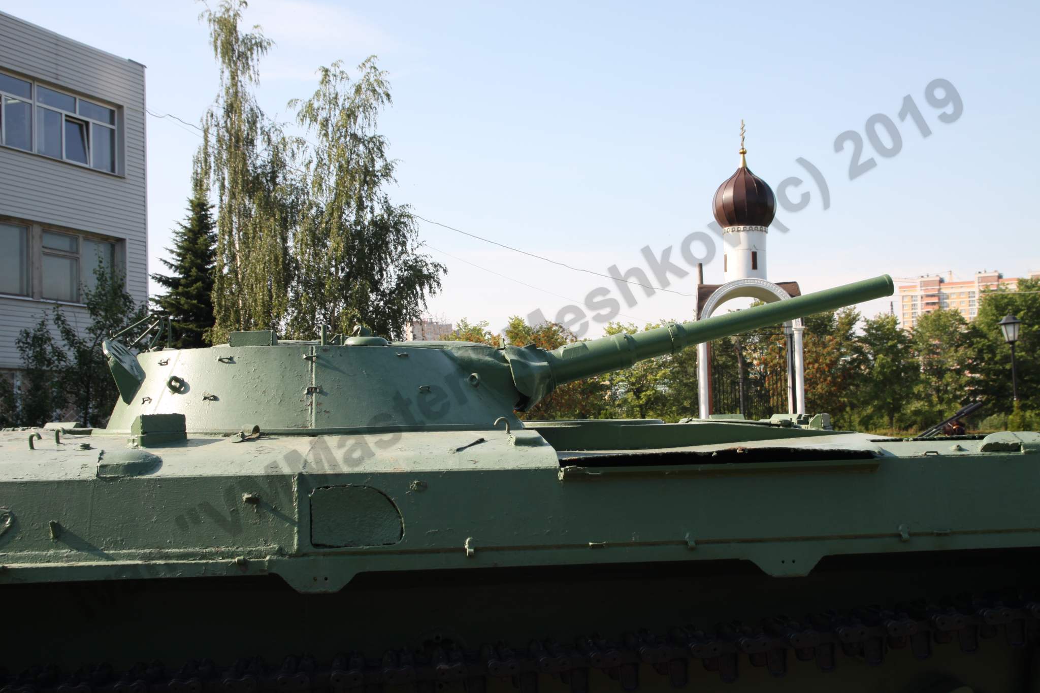 BMP-1_Tver_34.jpg