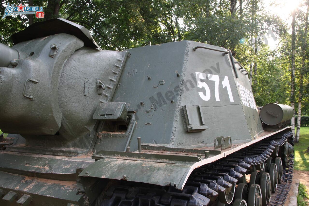 ISU-152_Tver_31.jpg