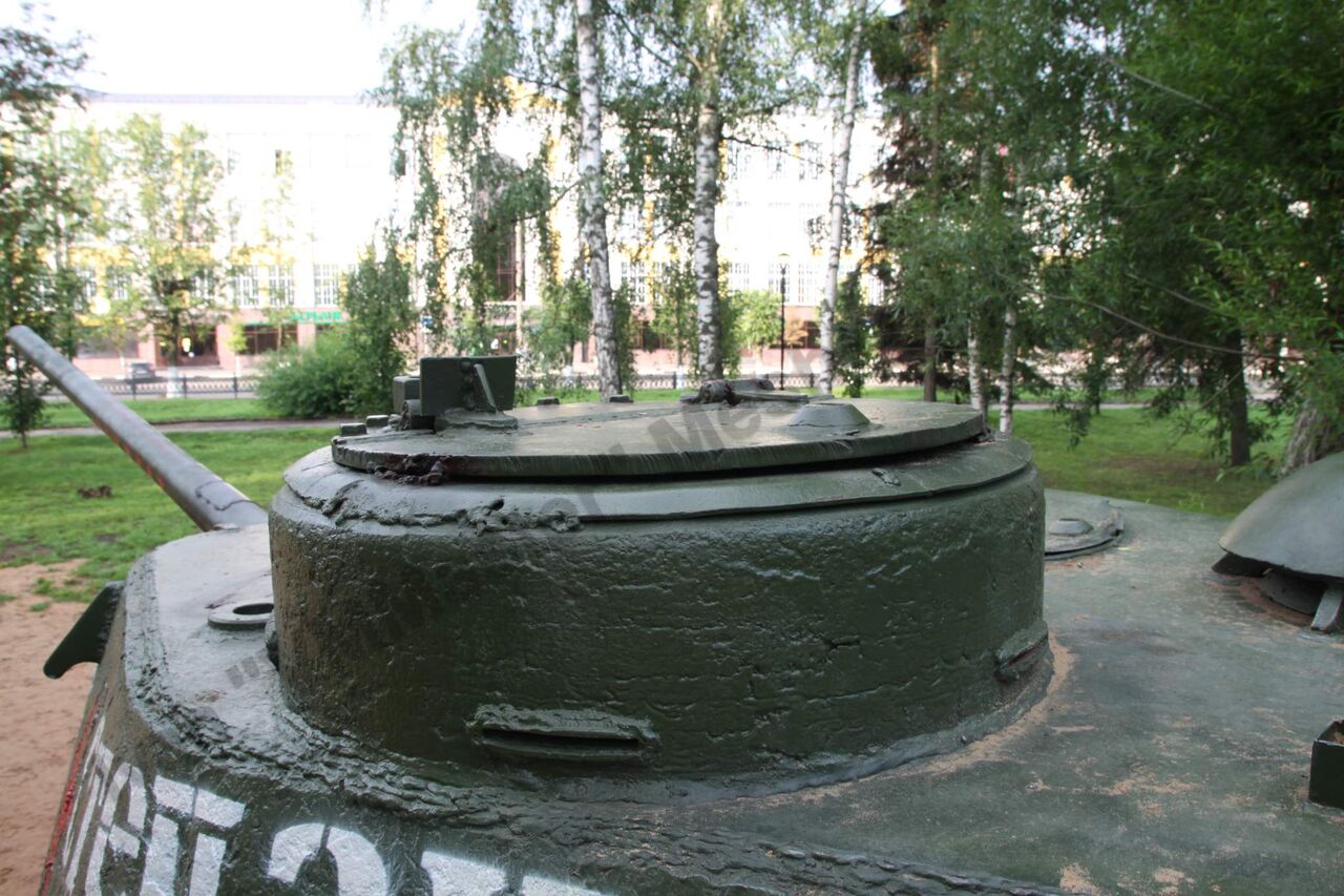 T-34-85_Tver_70.jpg