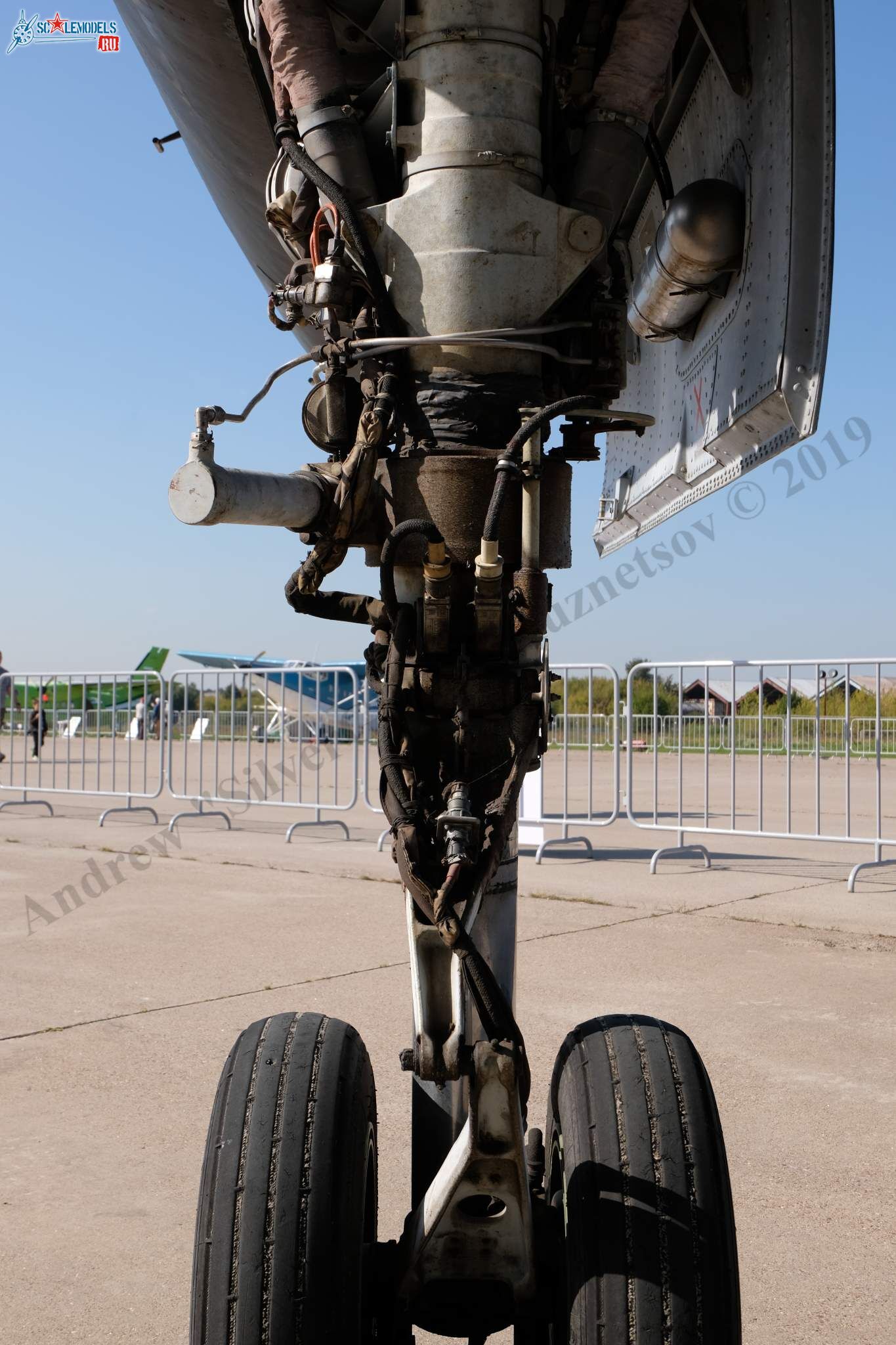 Su-47_Berkut_297.jpg