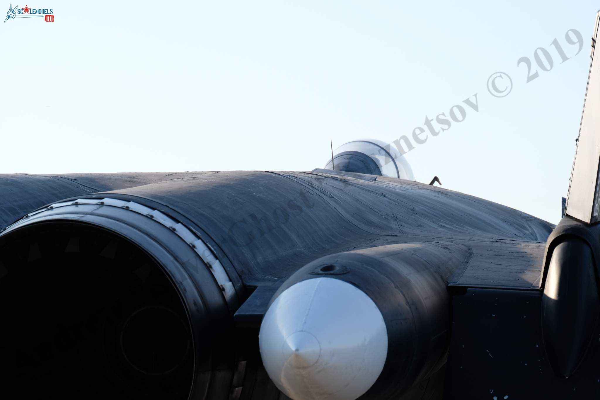 Su-47_Berkut_634.jpg