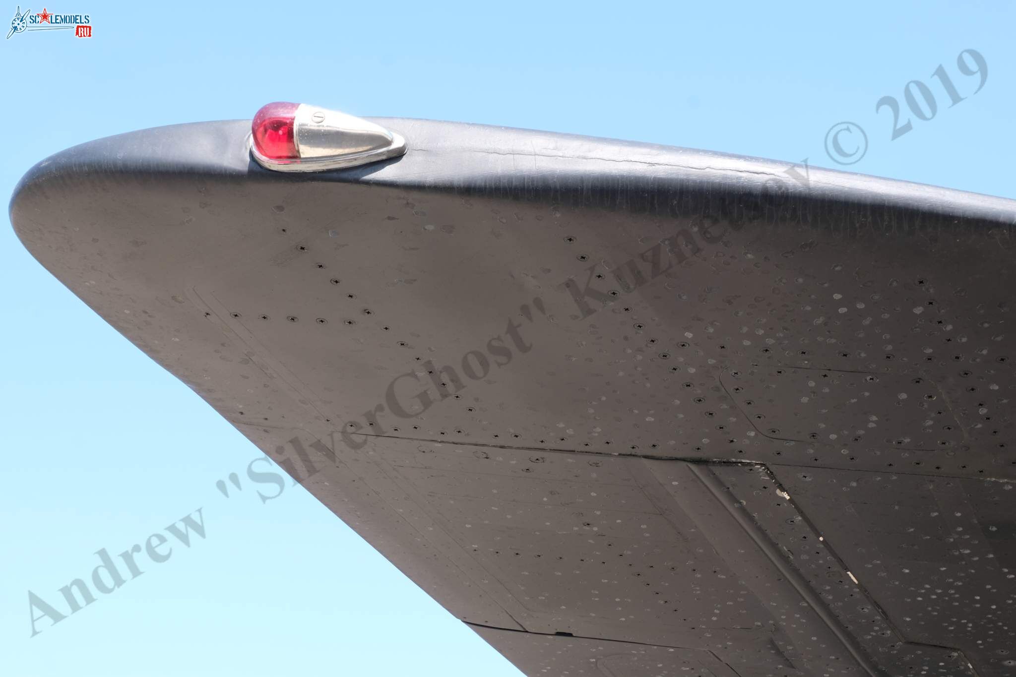 Su-47_Berkut_82.jpg