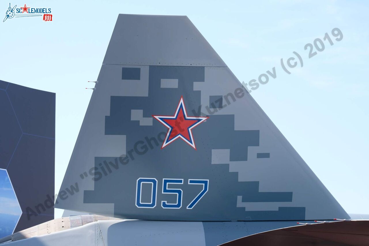 T-50_057_mockup_190.jpg