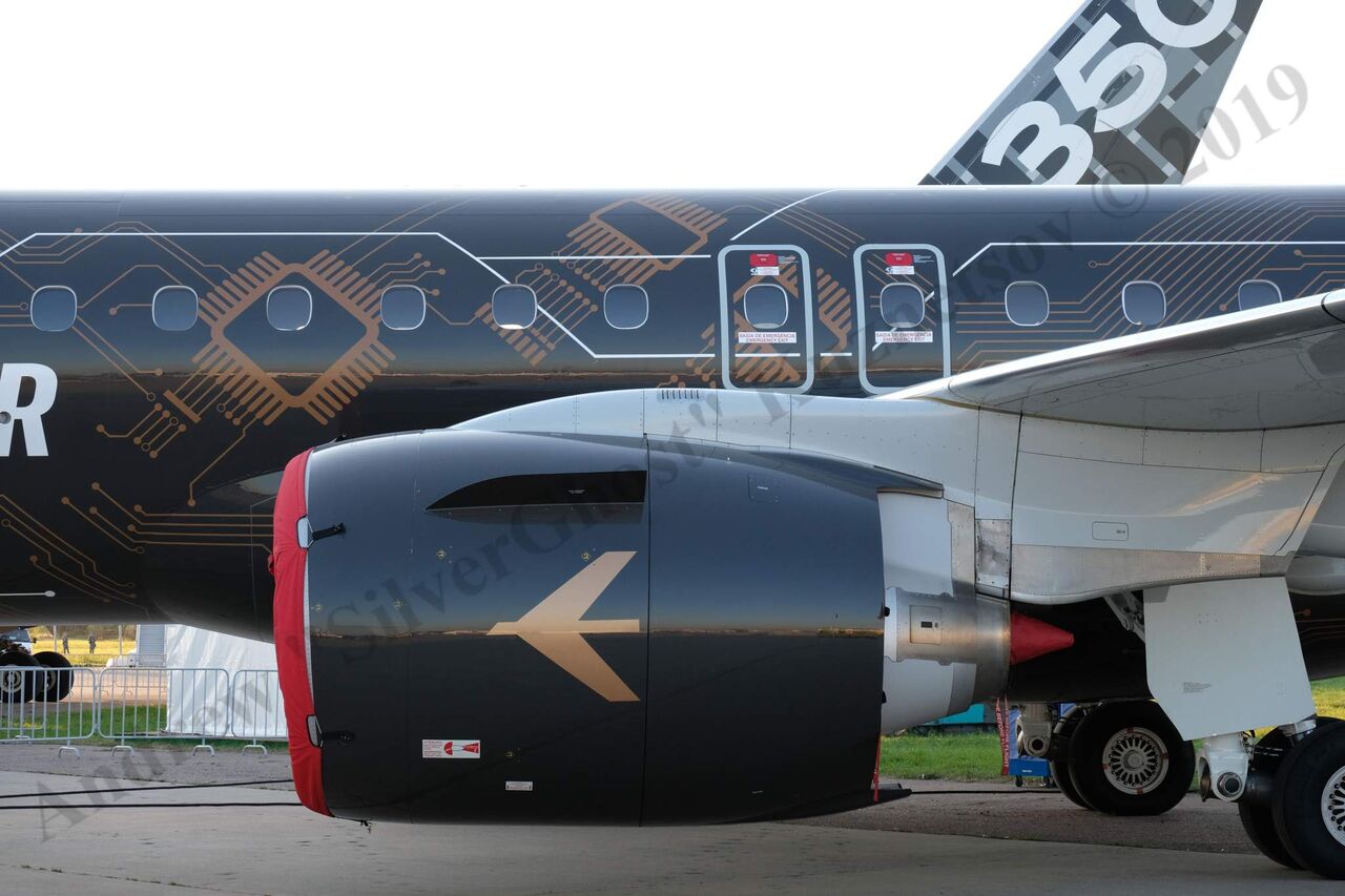 Embraer_E195-E2_151.jpg