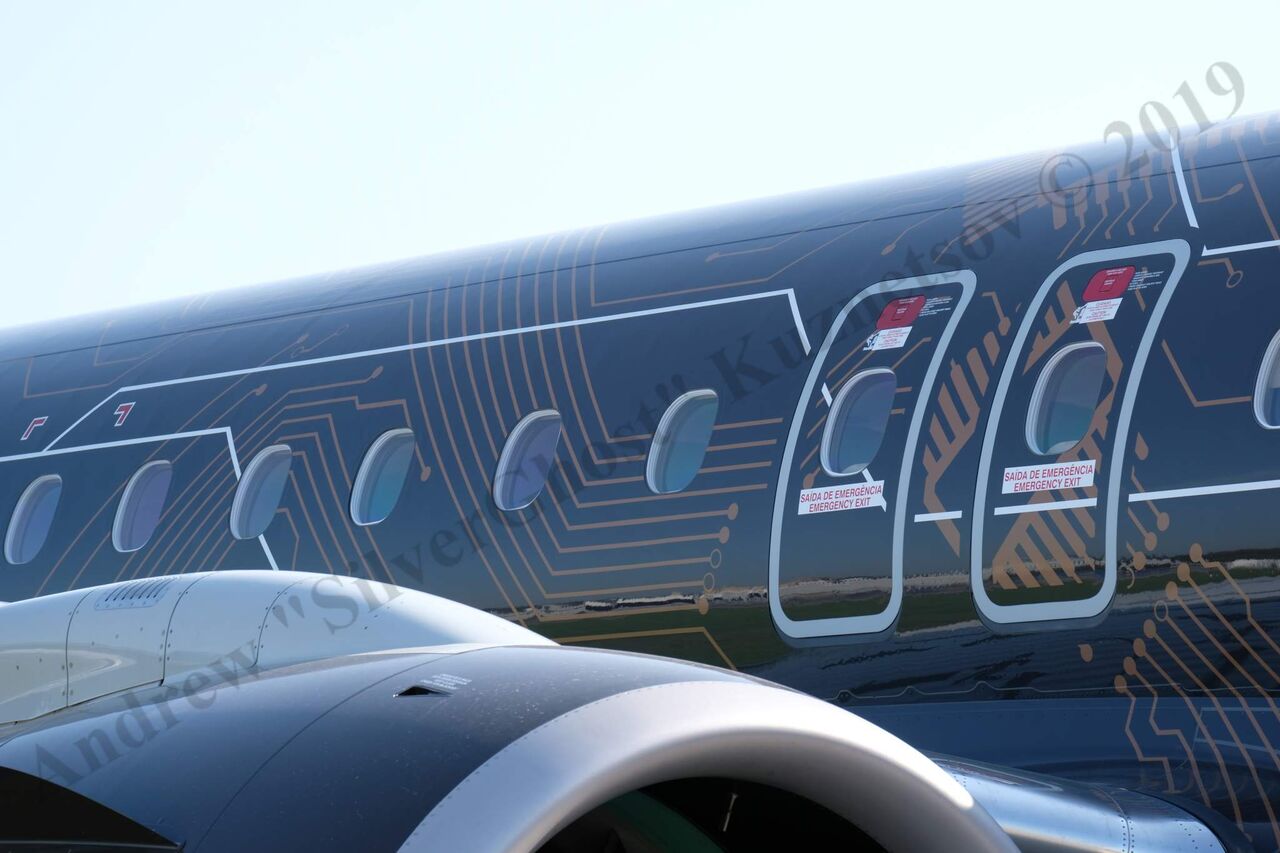 Embraer_E195-E2_50.jpg