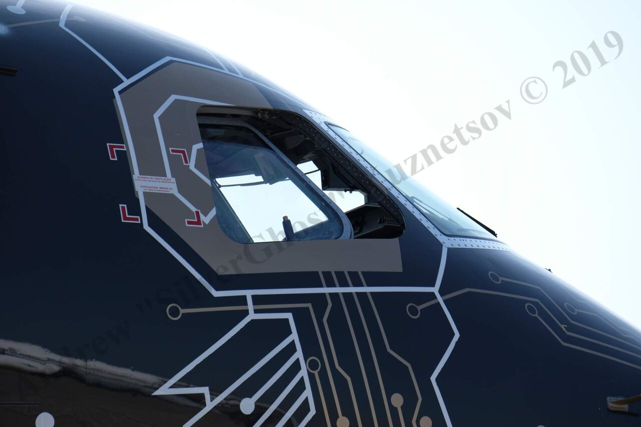 Embraer_E195-E2_76.jpg