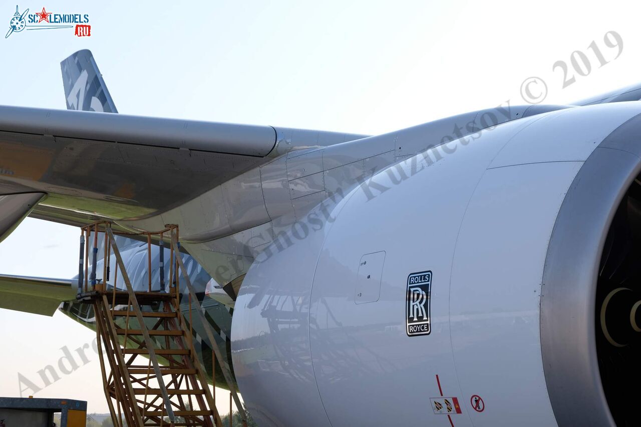 Airbus_A350-900_259.jpg