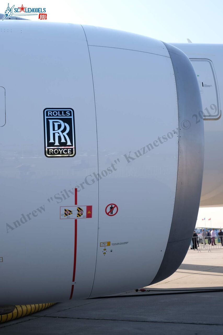 Airbus_A350-900_262.jpg