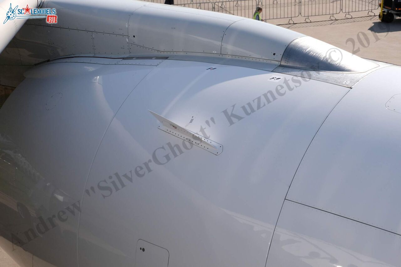 Airbus_A350-900_487.jpg