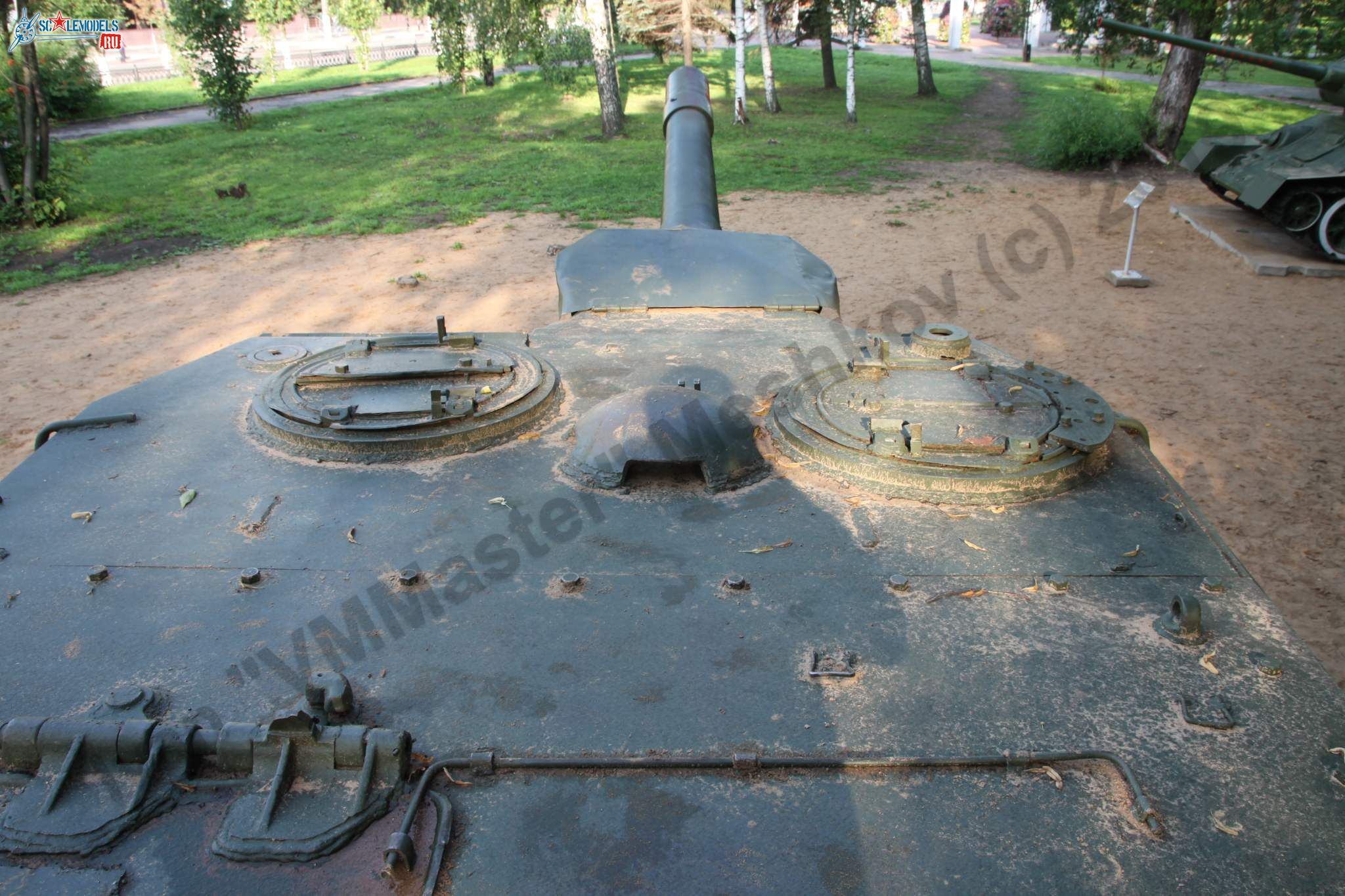 ISU-152_Tver_148.jpg