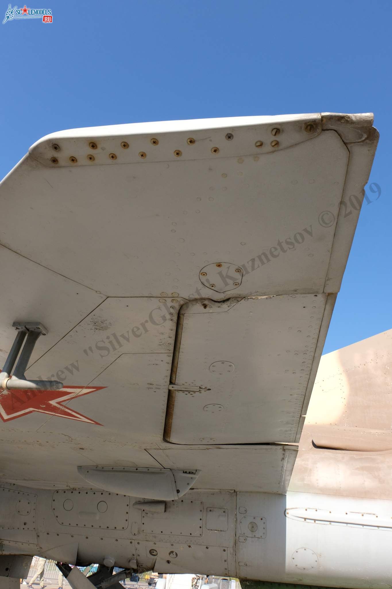 MiG-21UM_202.jpg