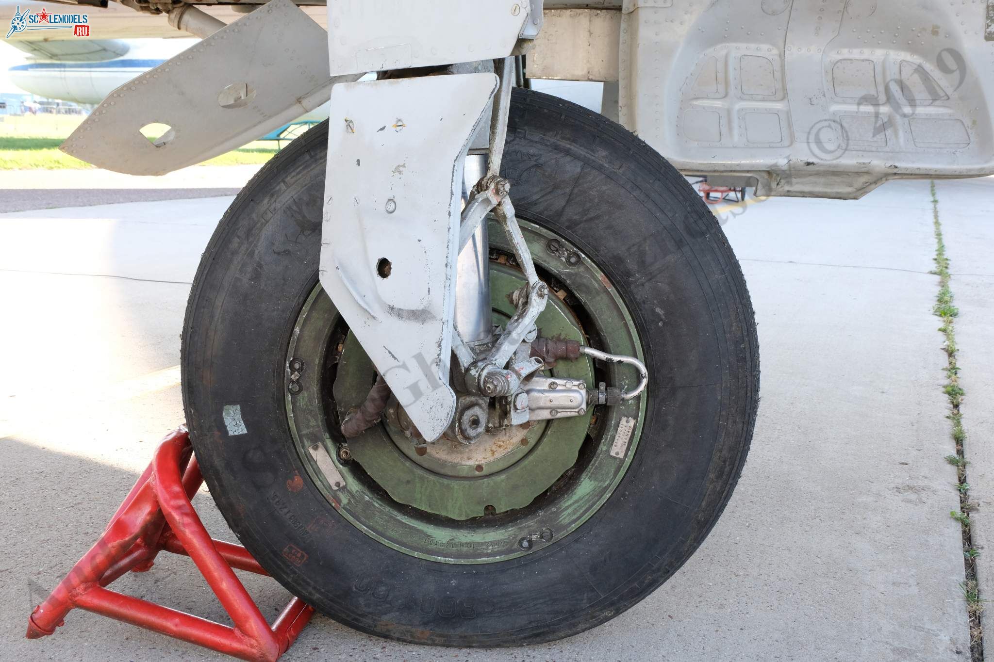 MiG-21UM_406.jpg
