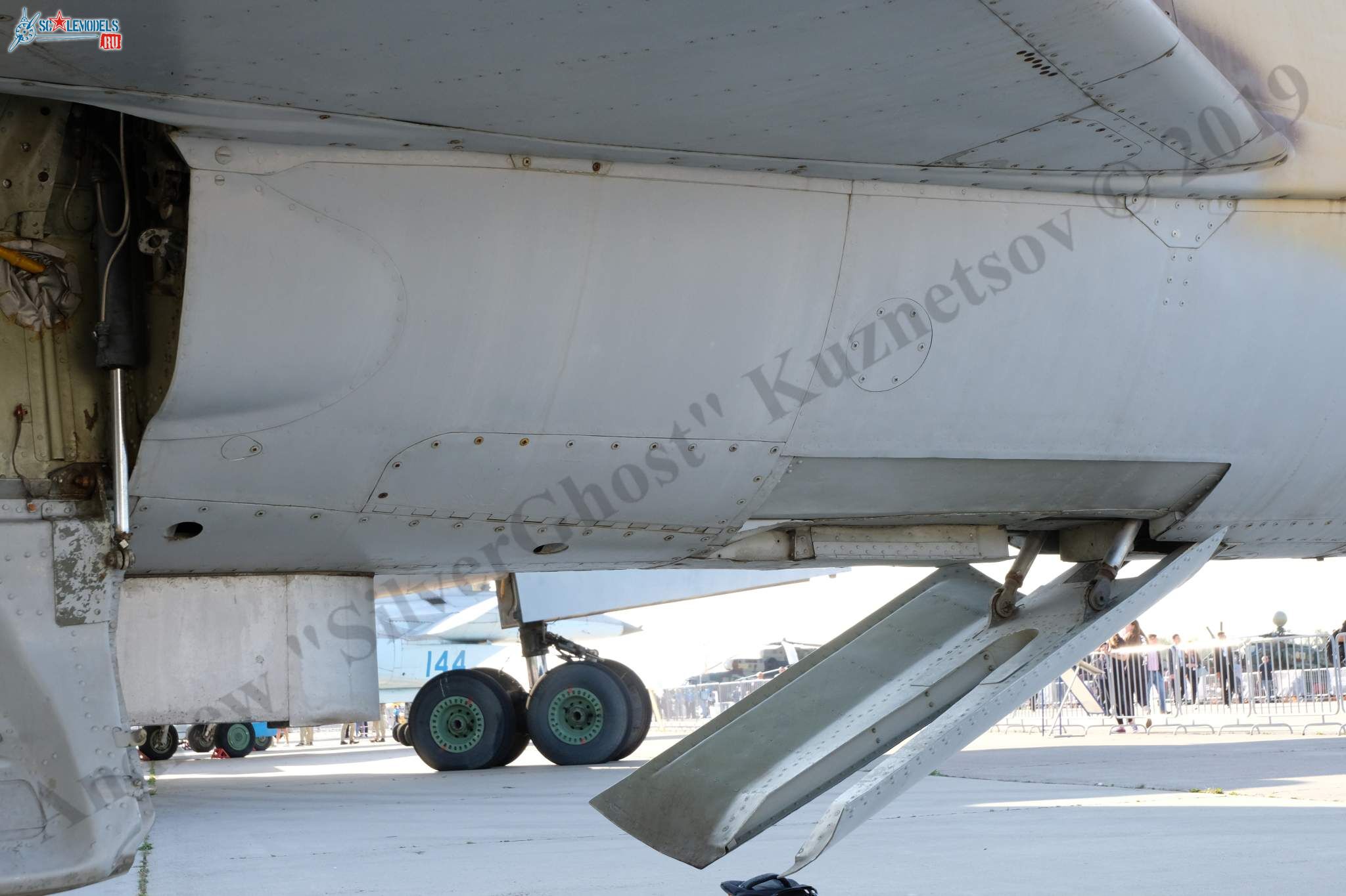 MiG-21UM_409.jpg
