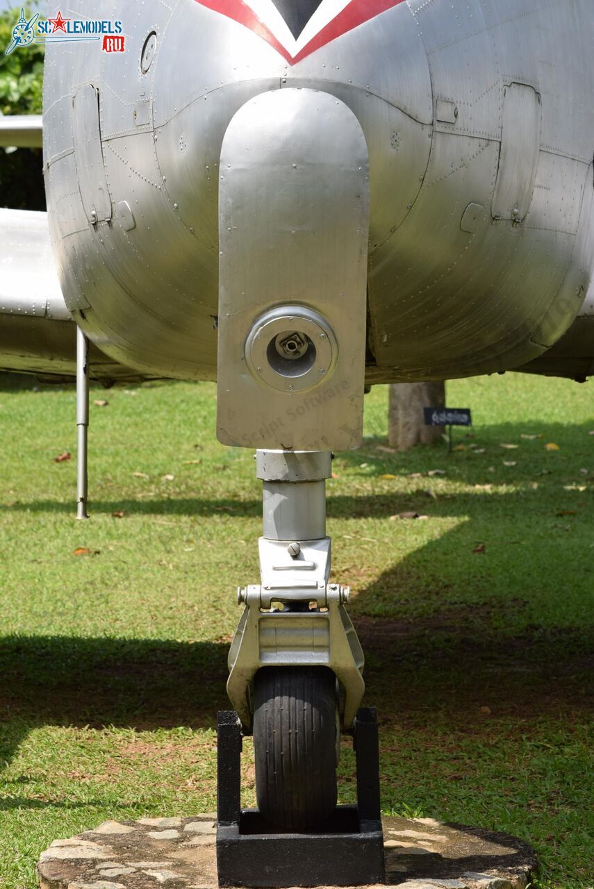 DH-104_Dove_Ratmalana_14.jpg