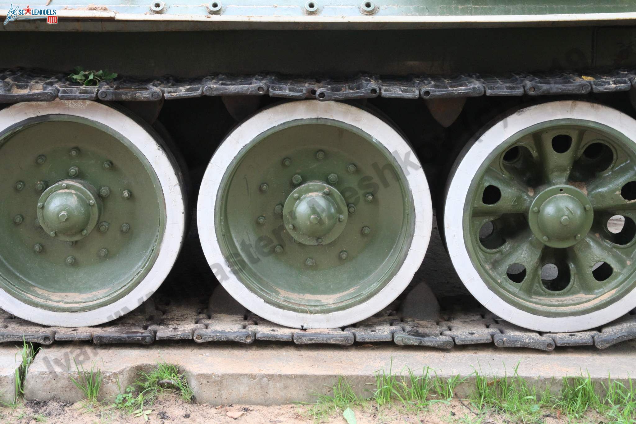 T-34-85_Tver_25.jpg
