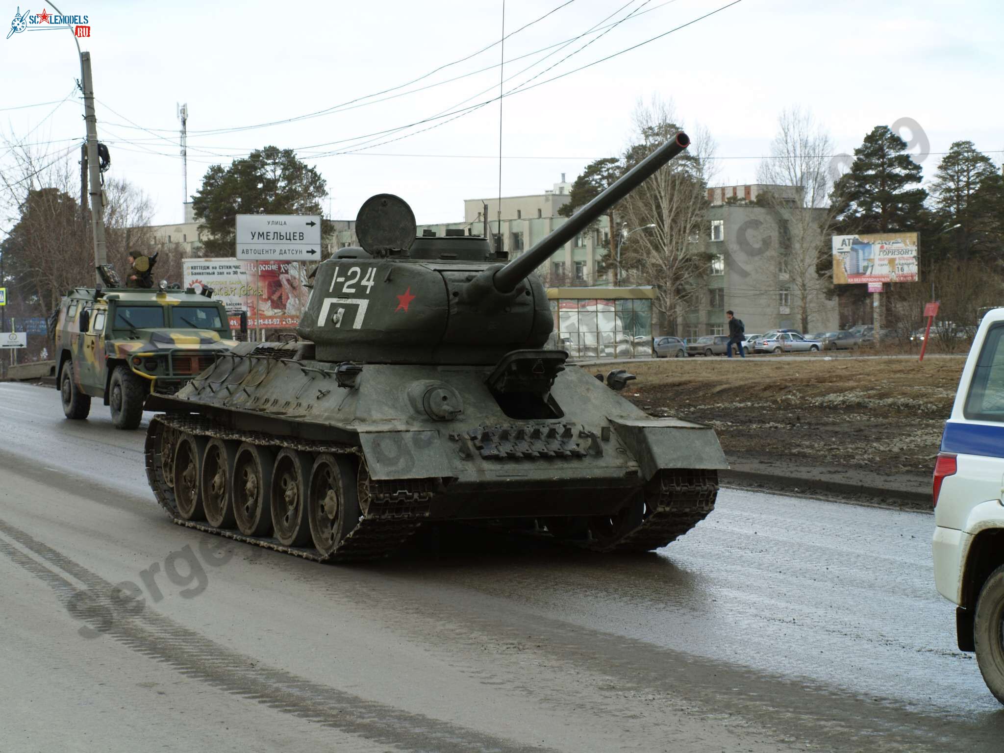 Yekaterinburg_victory_day_parade_repetiotion_2018_0.jpg