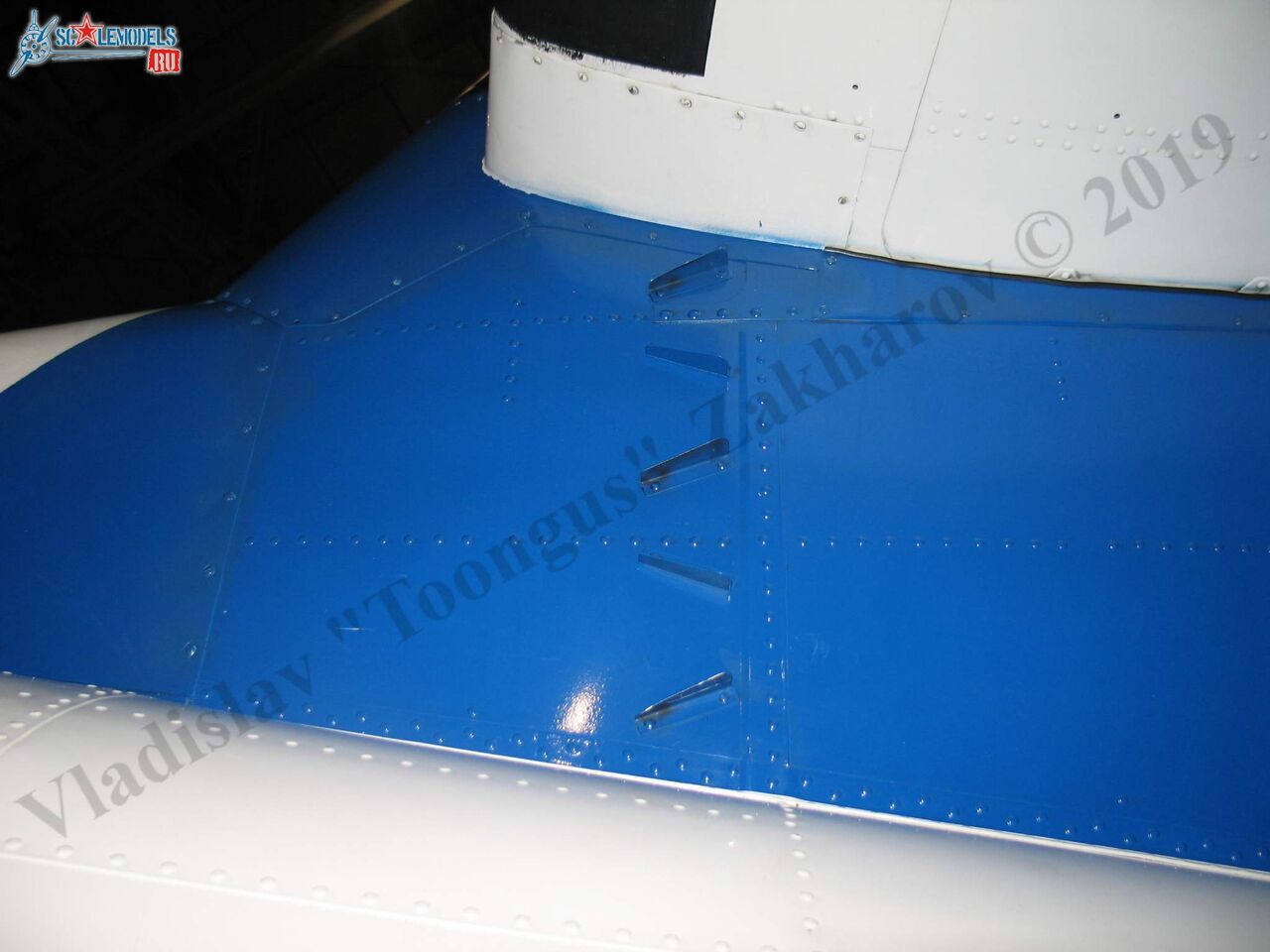 L-410UVP-E_RA-67623_79.jpg