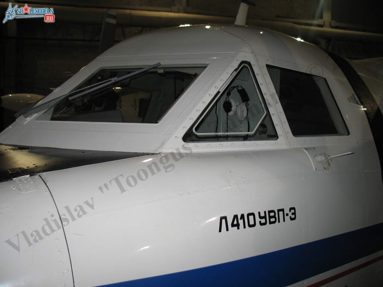 L-410UVP-E_RA-67623_84.jpg