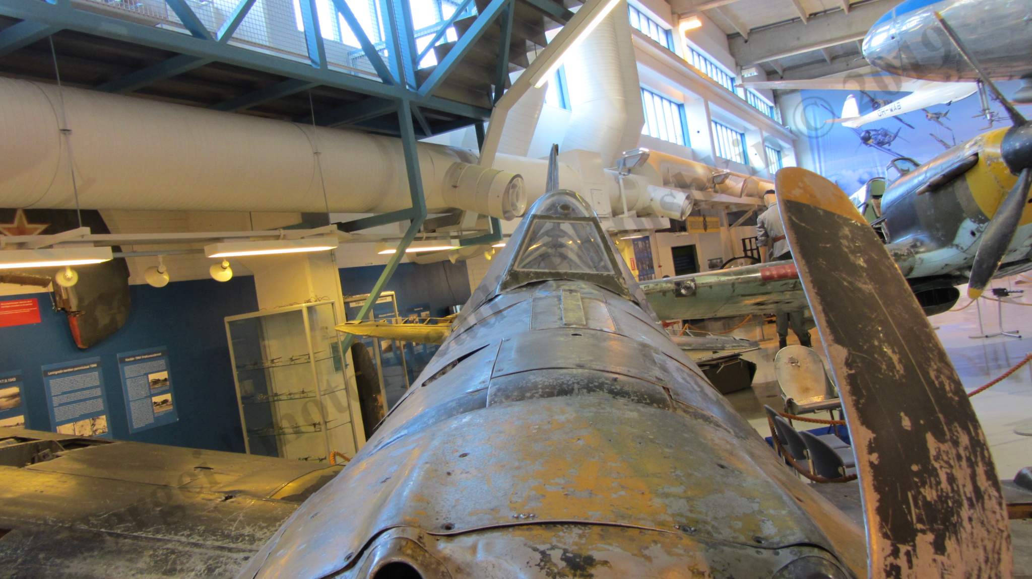 Brewster_B-239_Buffalo_64.jpg